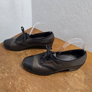 Munro American Ascot Bronze Leather Cap Toe Lace Oxfords Women’s Sz 10 M